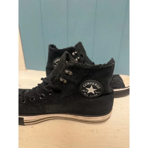 Converse Chuck Taylor All Star Hi Black Leather Faux Fur Sneaker Boots 165451C 9 - Picture 4 of 5